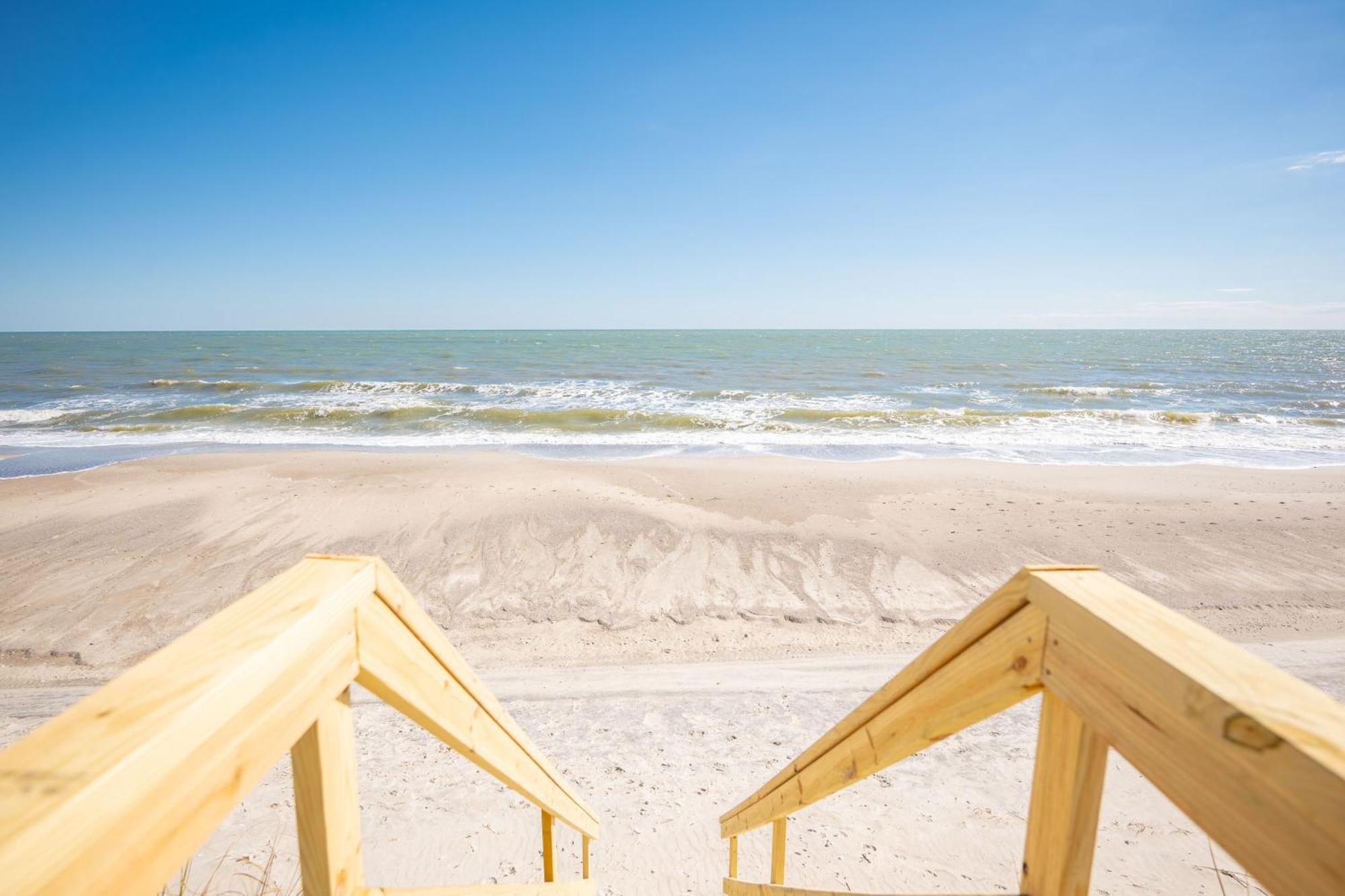 Re-Juvenated Villa Oak Island Dış mekan fotoğraf