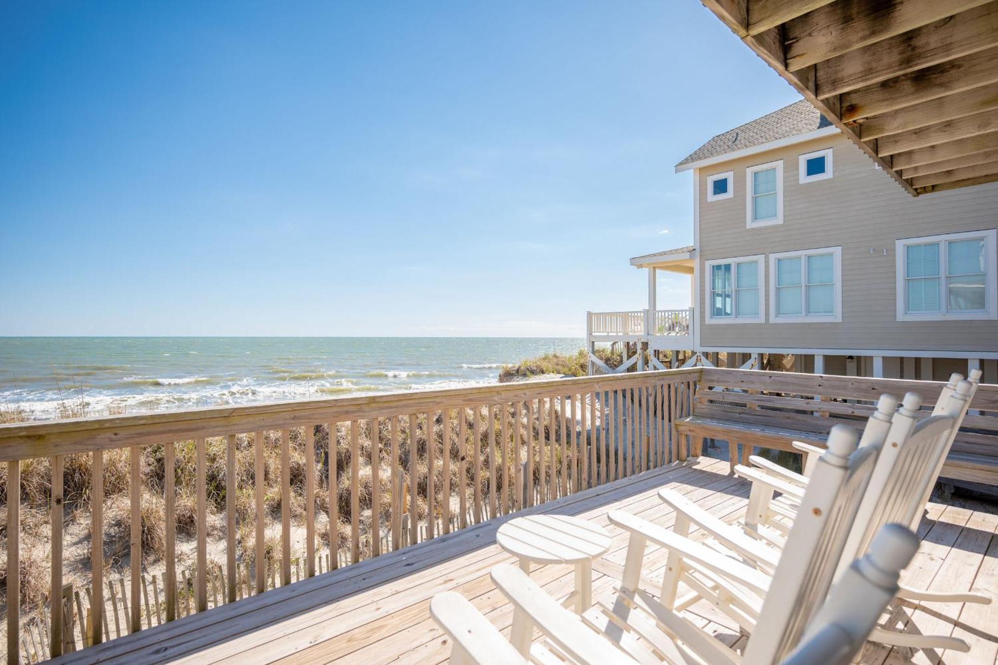 Re-Juvenated Villa Oak Island Dış mekan fotoğraf