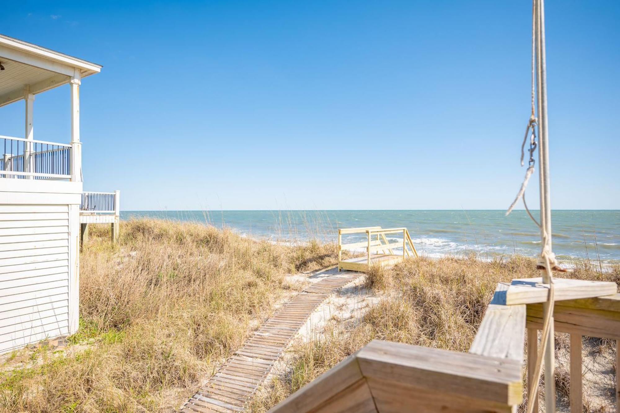Re-Juvenated Villa Oak Island Dış mekan fotoğraf